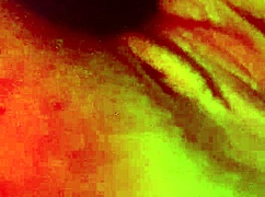 Amateur Plays With Vibrator Until Orgasm