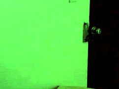 em nhung hd captures everyday scenes