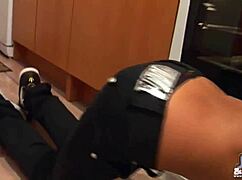 These Skinny Jeans Make My Long Legs Look Amazing