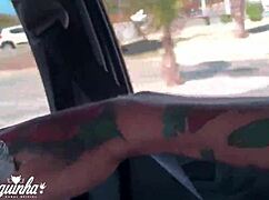 Wanessa Boyer Licks Pussy In Uber Public Oral Session