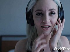 Fucking during lockdown be like- Lola Fae Lucky Fae, so kinky! 😈