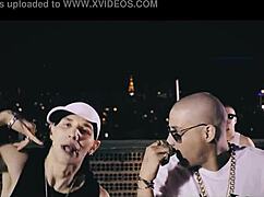 Watch the old lady eat the young girl's pussy