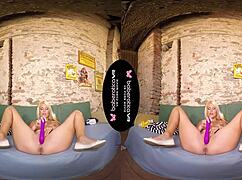 Solo Blonde Izzy Delphine Masturbates In Vr