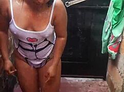 hot cousin masturbates while bathing on the floor