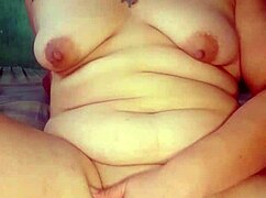 My hot neighbor masturbates and sends it to me