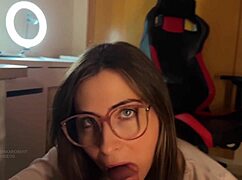 Cumshot And Sex With Glasses Girl