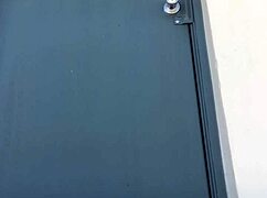 Mature shaved amateur intensely jacks off his cock at the door