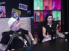 ela sente emo��o no dp anal com tr�s paus