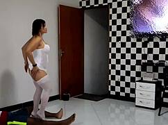 Uma Stripper Linda Dances and Surrenders at Home