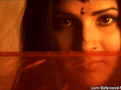 lay her down, this indian beauty dances solo 😍