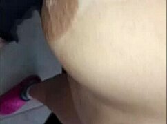 why is this big ass tempting me while waiting for food?