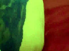 wow, that mature babe gives an incredible blowjob!