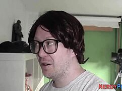 Leeds Amateur Sucks Nerd's Cock