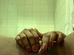 Shaved pussy fingering gives great pleasure – or does it?