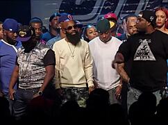 T-Rex Dominates Charlie Clips In This Match