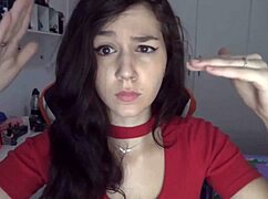 carolzinhasg dances and sensualizes in this second video