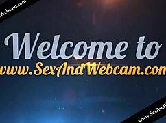 Sexy blonde teen chats on webcam, amateurs join the fun 😏