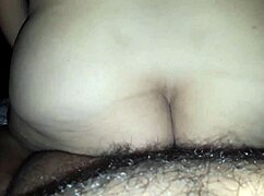 Colombian amateur rides reverse.