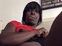 quick squirt session with kuukiepie