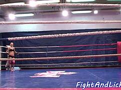 Roundass babe gets groped in wrestling catfight