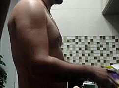 macho peladinho lavando louças in doggystyle bent over fetish