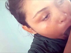 Bold Oral Sex With Brunette's Wet Vagina