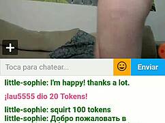 teen se nalguea mientras se corre webcam with tits and squirting