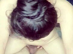 Me sent� a gozar arriba de su polla me vine primero luego mi compa�ero de trabajo