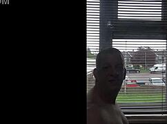 Meet me in public for homemade bisexual outdoor fun