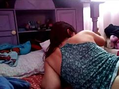 estoy penetrando a mi mujer en el cuarto de nuestra nena, ¿nos pillarán?