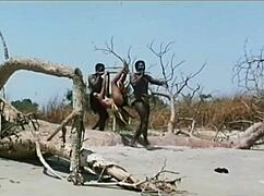 Have you seen Indian actress Kitu Gidwani topless in French film Black?