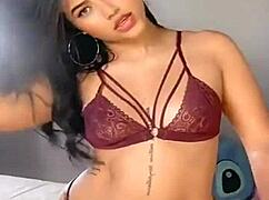 Colombian Webcam Star Aleja Torres Performs