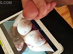 Tribut for elpapi219 with cum on cock.