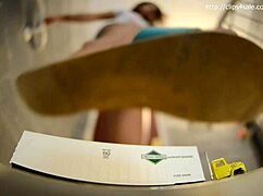 i'm miss ts, teasing with my huge feet in pantyhose, but i crushed the sandal by mistake