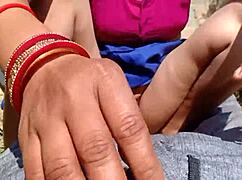 Everbest Homemade XXX Pissing Sex Outside with a Friend in Public