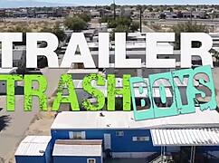 max adonis cums as jordan starr plows him bareback