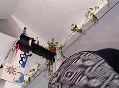 Giantess Dawn Finds Neighbor Trapped