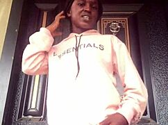 Crazybitch with a Small Waist Gives Dirty Talk Advice on Sexiness in This Solo Softcore Video.