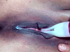 pornstar poosoo playing 05 june 2017