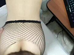 My stepsister’s tight anus welcomes my hot load