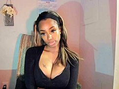 tattooed milf with big tits fucks her pussy 😈