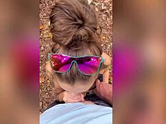 היי בייב, רוצה לתת לי מציצה ביער? אי פעם ניסית בחוץ?