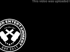 Poundhardxxx model chubby supreme