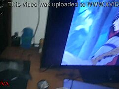 this novinha sucks her lover while talking to boyfriend on phone