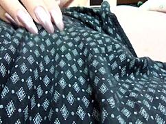 Amateur Girl Gives Intense Handjob With Clear Purple Nails.