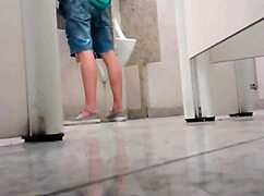 Amateur Gay Fuck in Mall Bathroom!