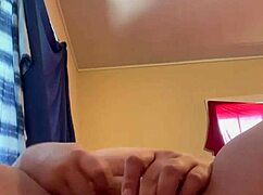 Luvmypains Plays with Toys in Masturbation