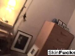 Hotel room fun with ash hollywood and skin diamond!