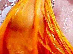 Sexy Indian Girl with Big Boobs Poses in Saree