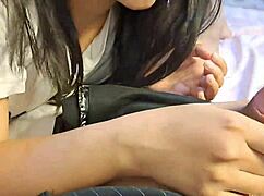 thai girl swallows boyfriend's cum in mouth
